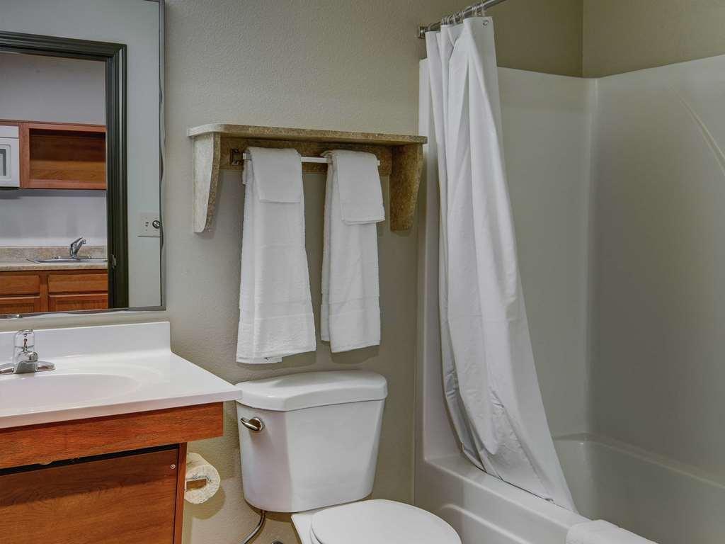 Woodspring Suites Kansas City Liberty Zimmer foto